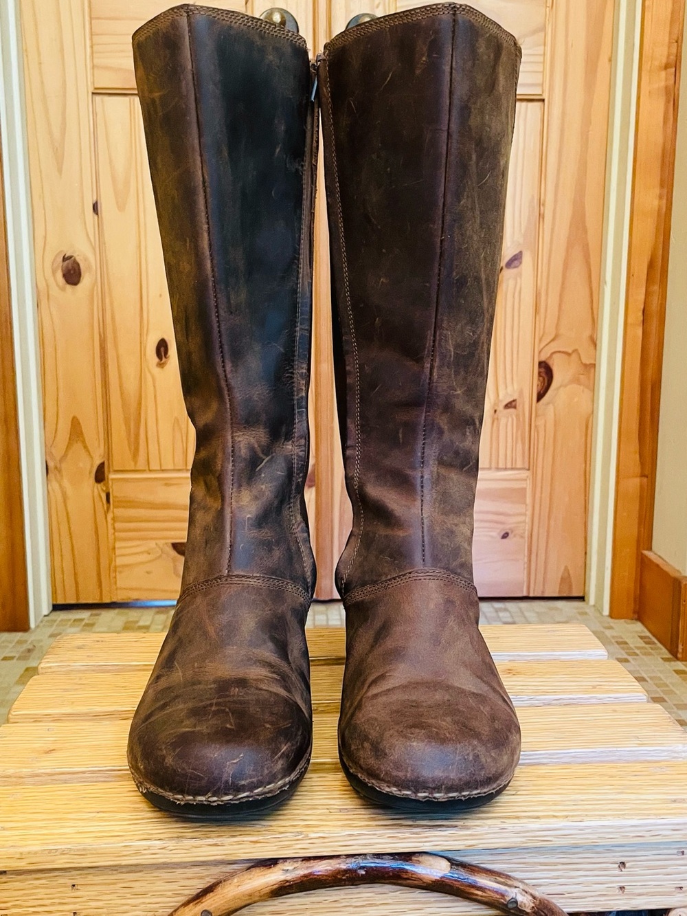 Patagonia Better Clog full grain leather Thatcher boots. 8.5